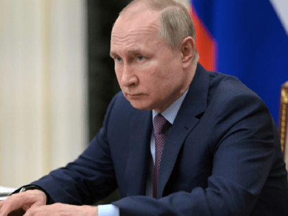 «Очень многое не предугадать». Омские политики рассказали, чего ждать от послания Путина