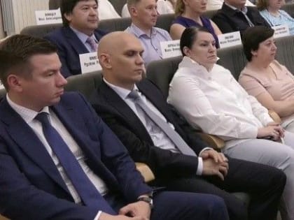 Экс-первый зампред правительства ДНР Рустам МИНГАЗОВ ждет в Омске нового назначения