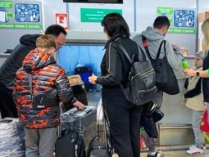 Во внутреннем терминале аэропорта Омска могут разрешить продажу алкоголя