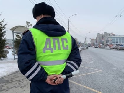 Условный срок получила омичка, избившая полицейского