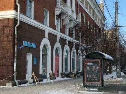 Мэрия решила снести самострои около жилых домов на основных магистралях Омска