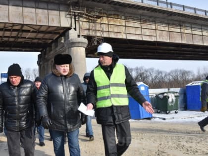 Полное закрытие Ленинградского моста в Омске решили делать раз в неделю