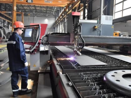 «Более десяти омских промышленных предприятий получат финансовую помощь» — Виталий Хоценко