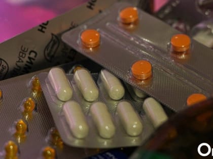 В Омске годовалая девочка оказалась в больнице из-за двух таблеток