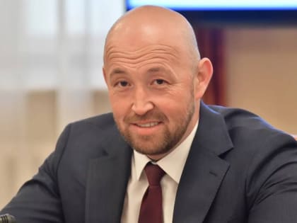 Виталий Хоценко назначил министра транспорта и дорожного хозяйства области Динара Курманова своим заместителем