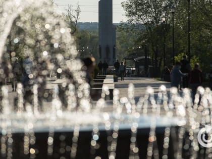 Такая разная погода в Омске: весенние грозы, летнее тепло и никаких заморозков