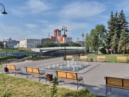 Губернатор Бурков заявил, что 56 городов и сел Омской области получат новые парки в 2023 году