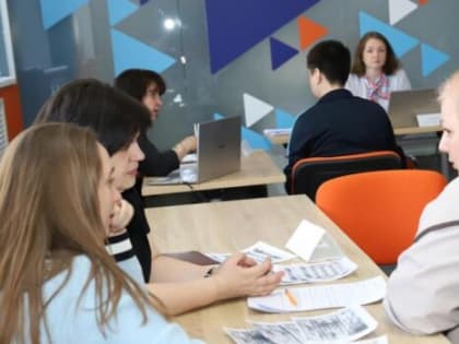 В Омской области на предприятия ОПК трудоустроены 2,8 тысячи человек