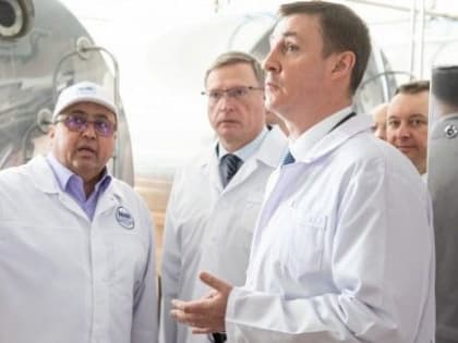 Министр сельского хозяйства России посетил ОмГАУ, Любинский молочноконсервный комбинат и «Хлебодар»
