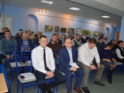 Провести посевную  организованно и в срок