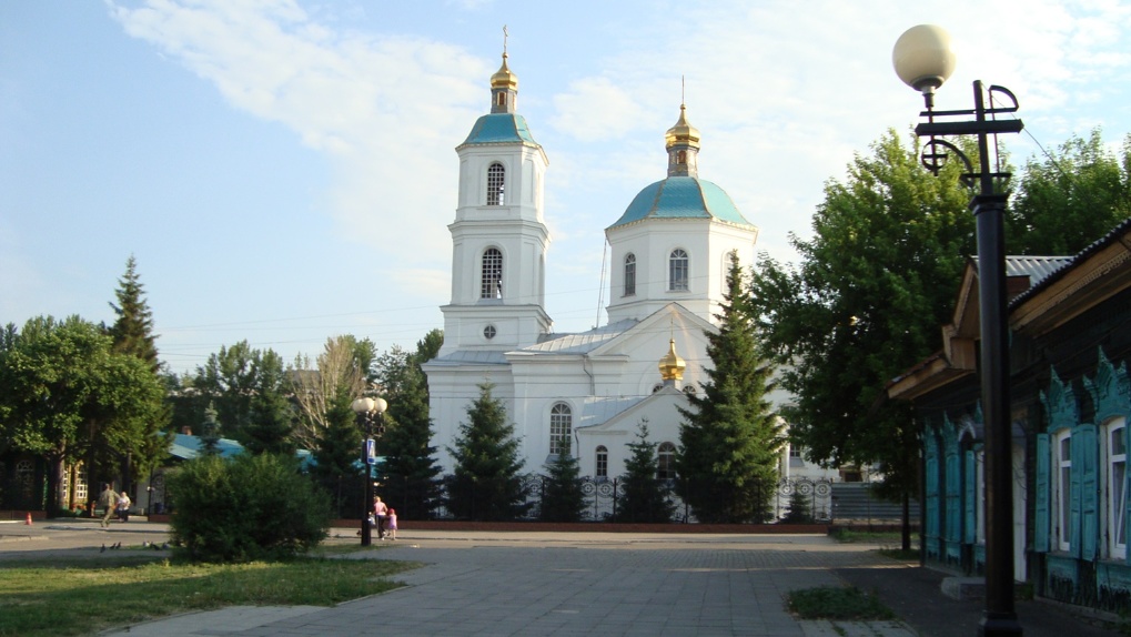 Храм на тарской омск. Храм Воздвижения Креста Господня Омск. Церковь на Тарской Омск.