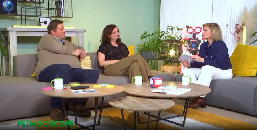 Image illustrant l'article : Pédagoscope - L'utilisation des IA en classe et à la maison