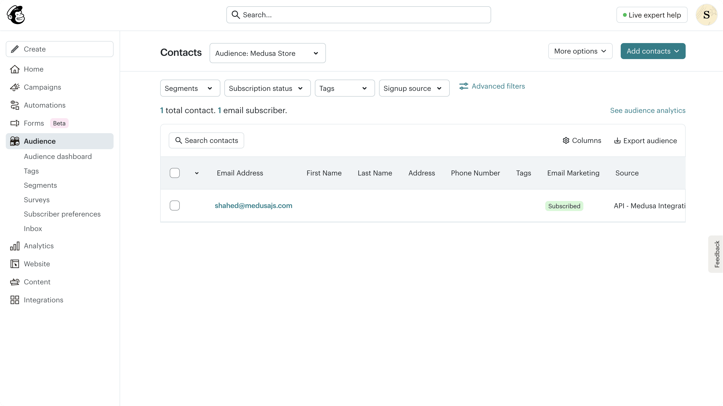 Next.js Starter Storefront with the newsletter subscription form success message