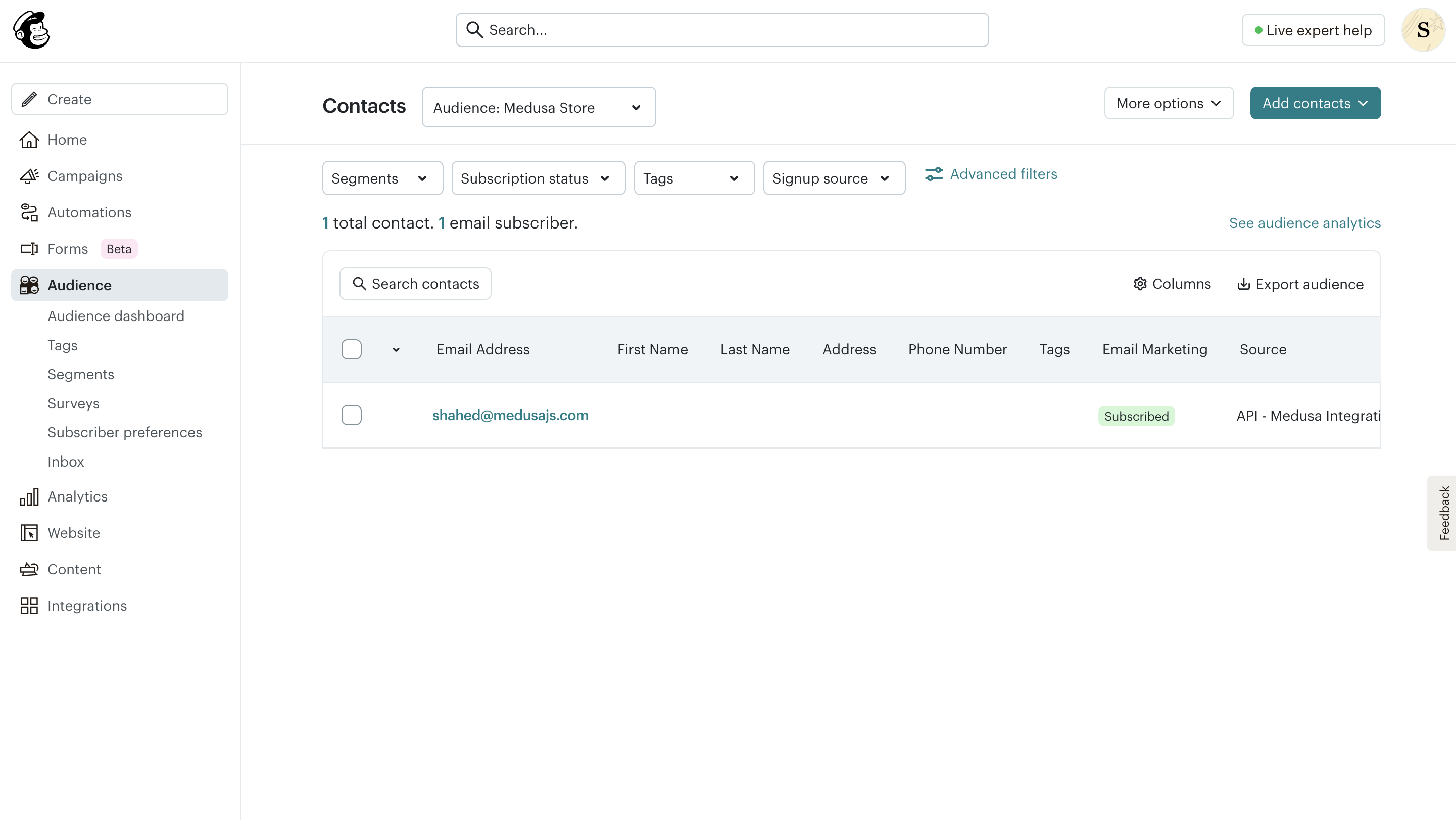 Next.js Starter Storefront with the newsletter subscription form success message