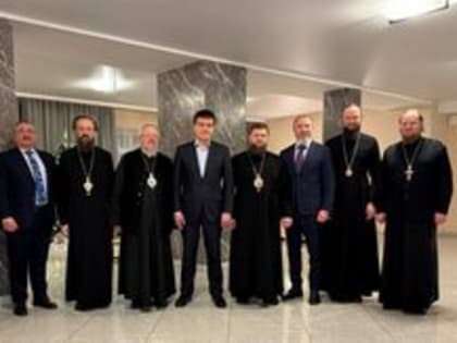 Уважаемые жители Енисейска и Енисейского района! «С Крещением, друзья! Здоровья, духовного единения, семейного тепла и всего самого доброго!