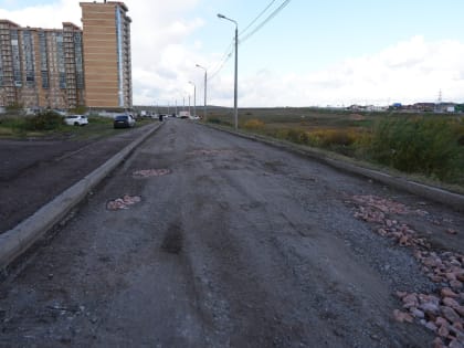 Мэр Красноярска обсудил ремонт дороги с жителями