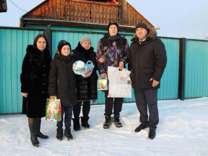 Сергей Глухов исполнил желания двух братьев из села Знаменка Минусинского района