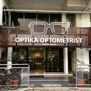 OPTIKA Optometrist