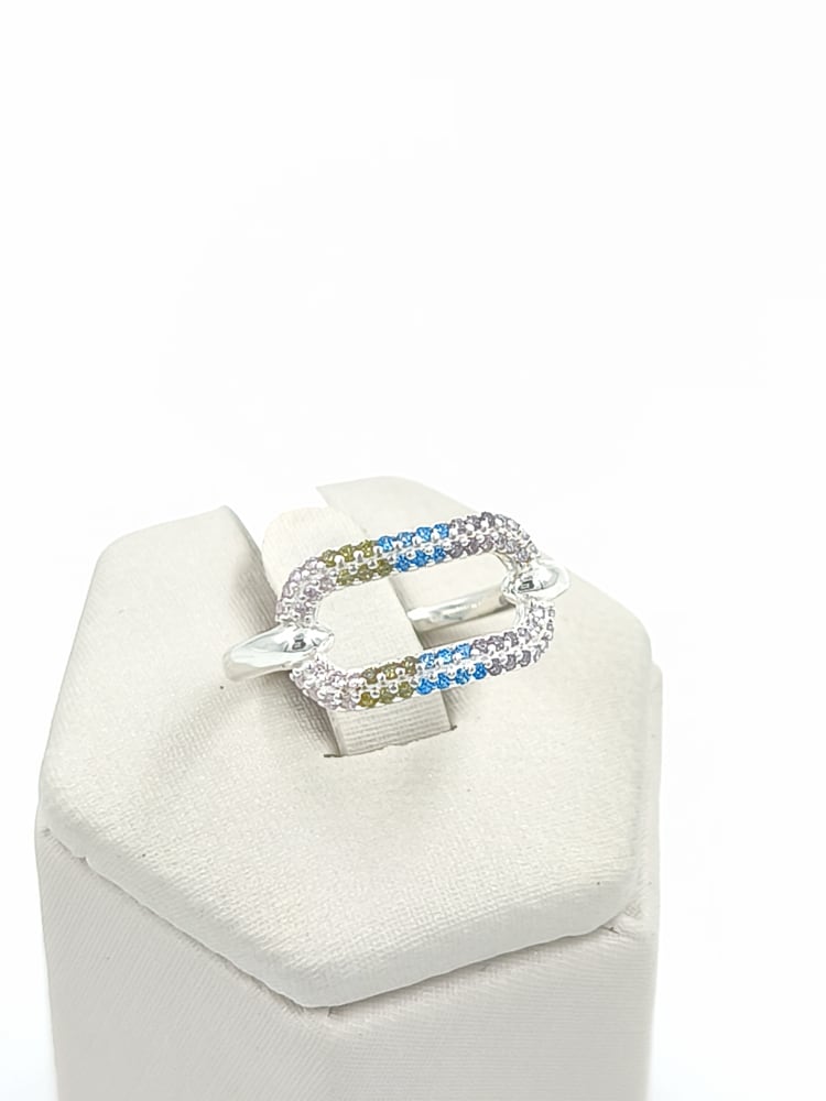 ANILLO CON CIRCONIAS DE COLORES