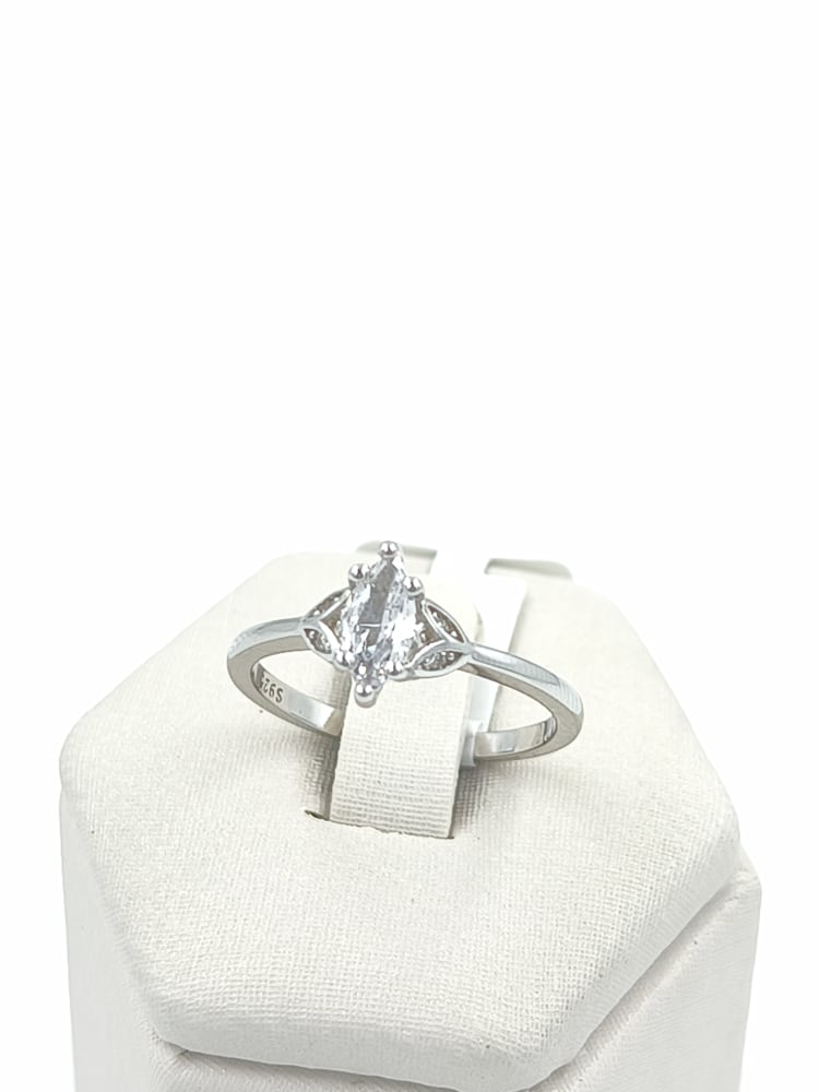 ANILLO SOLITARIO BAGUETT