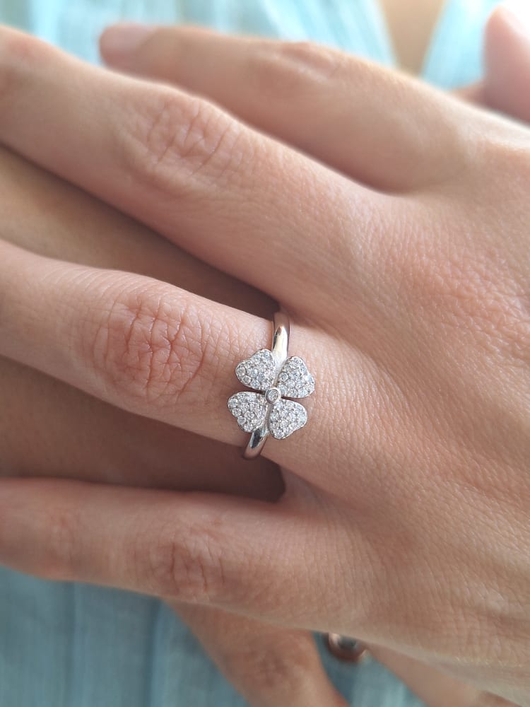 ANILLO TRÉBOL DE 4 HOJAS