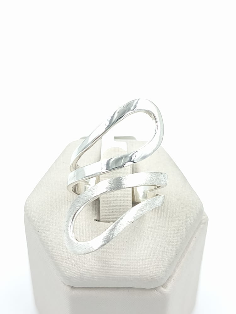 ANILLO DISEÑO SATINADO Y LISO