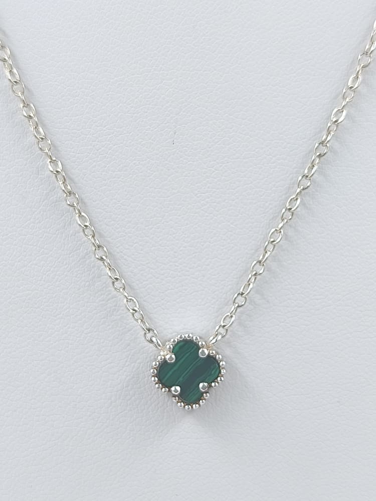 CONJUNTO ESTILO VAN CLEEF CON MALAQUITA