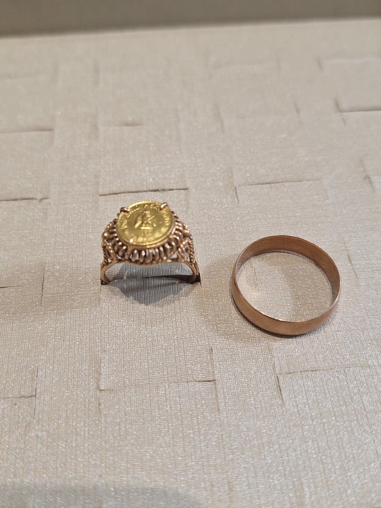ANILLO CHEVALIER DE ORO CON MONEDA MEXICANA