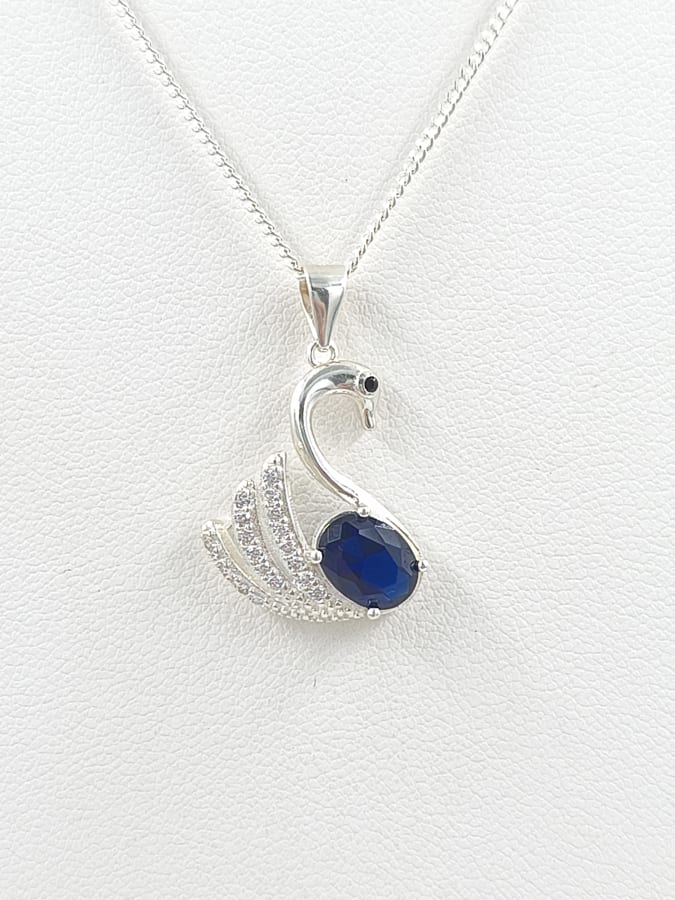 DIJE CISNE AZUL CON CIRCONIAS