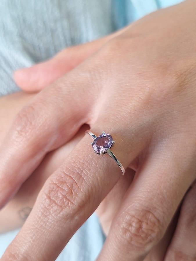 ANILLO CON AMATISTA