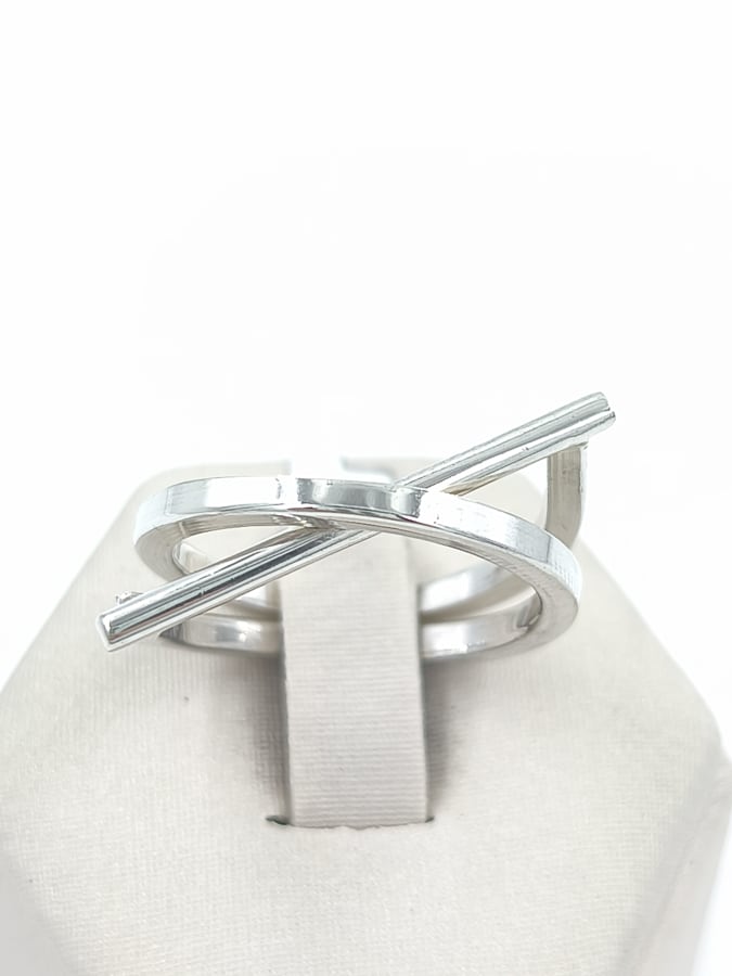 ANILLO GEOMÉTRICO