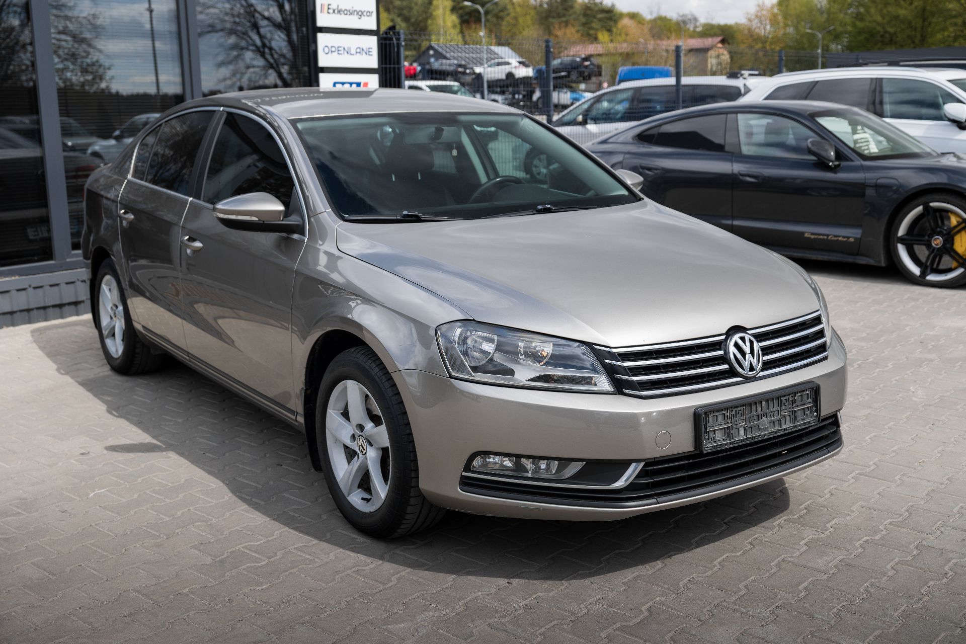 VOLKSWAGEN PASSAT B7 thumbnail 3
