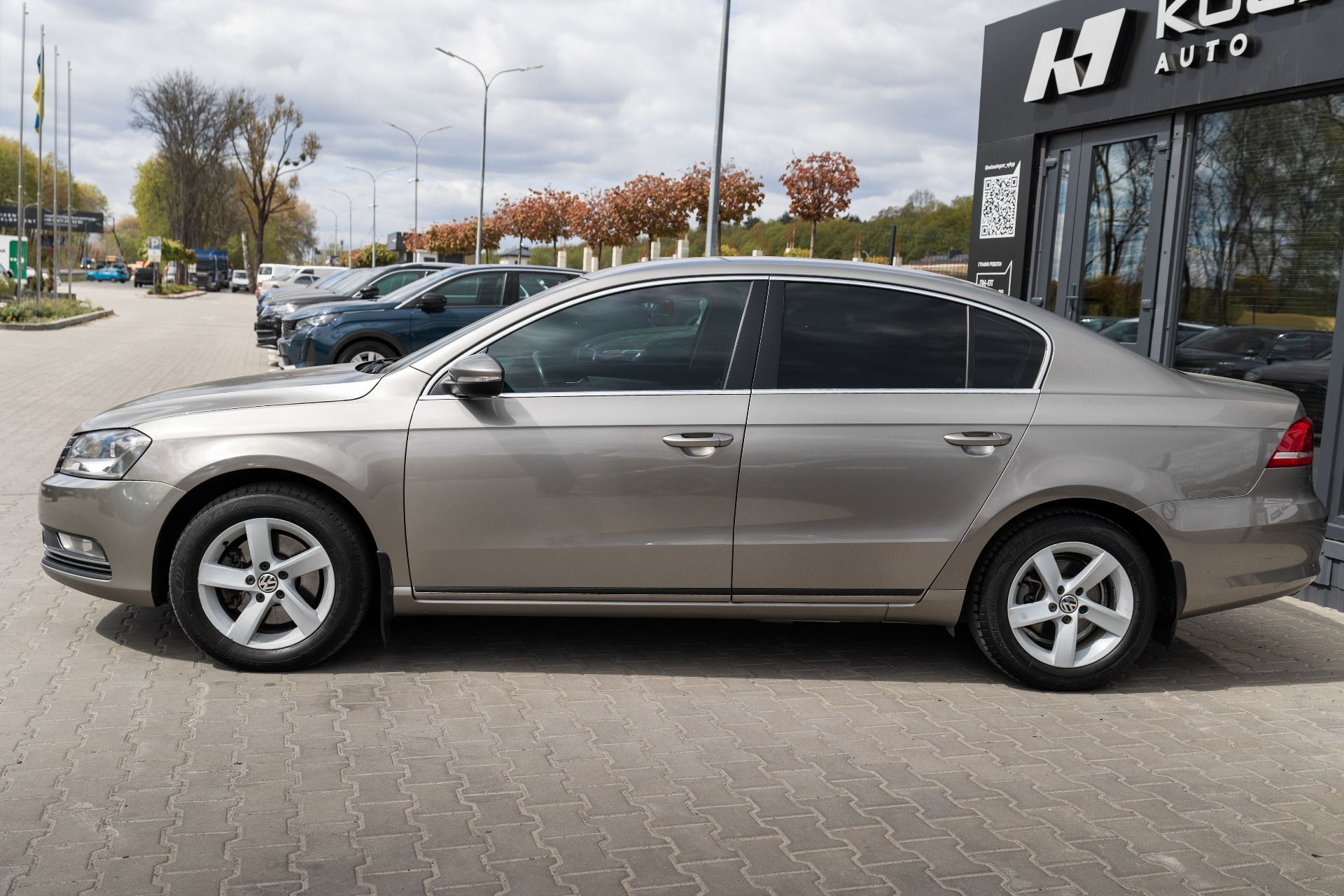 VOLKSWAGEN PASSAT B7 thumbnail 4
