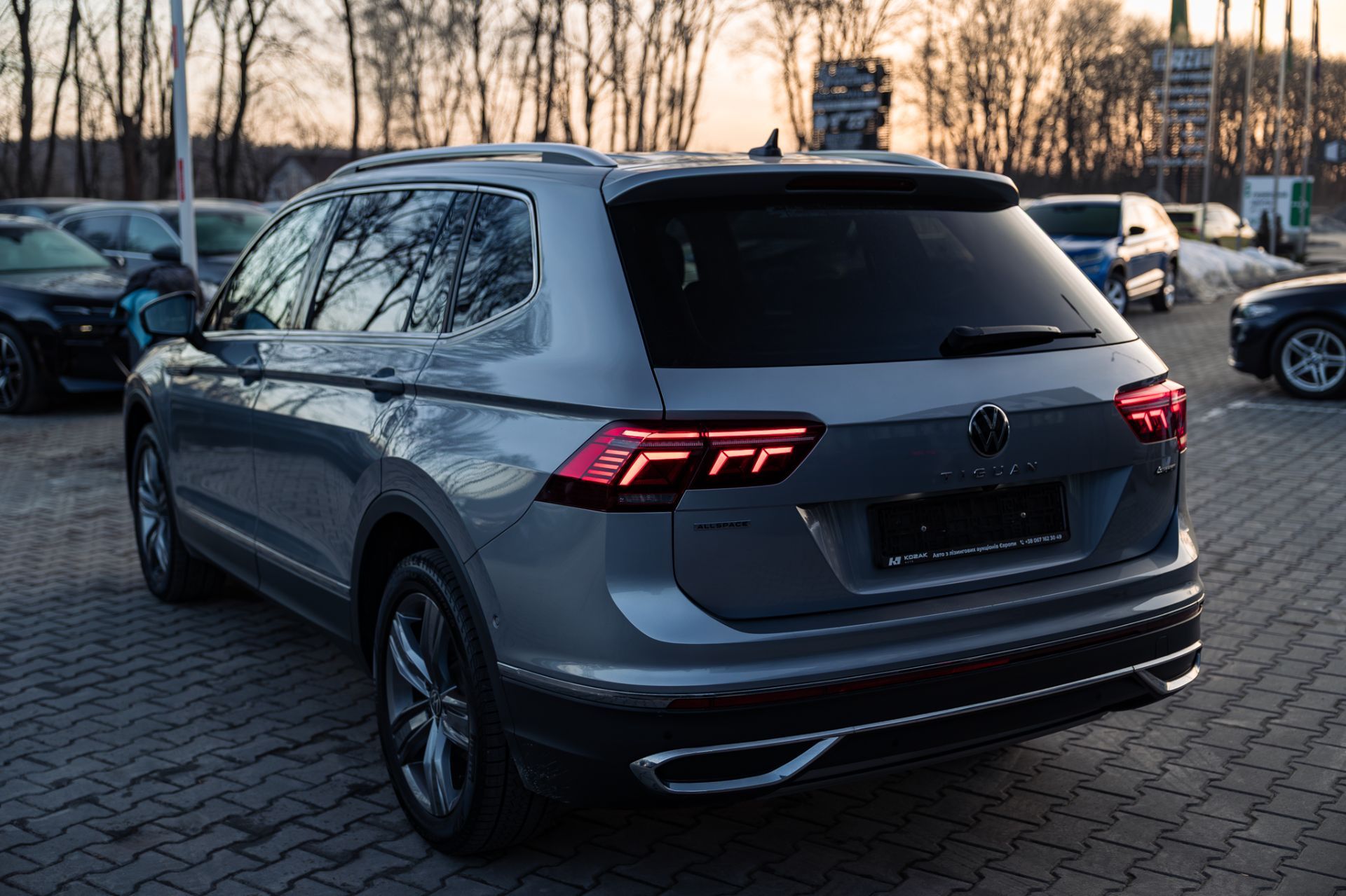 VOLKSWAGEN TIGUAN ALLSPACE thumbnail 4