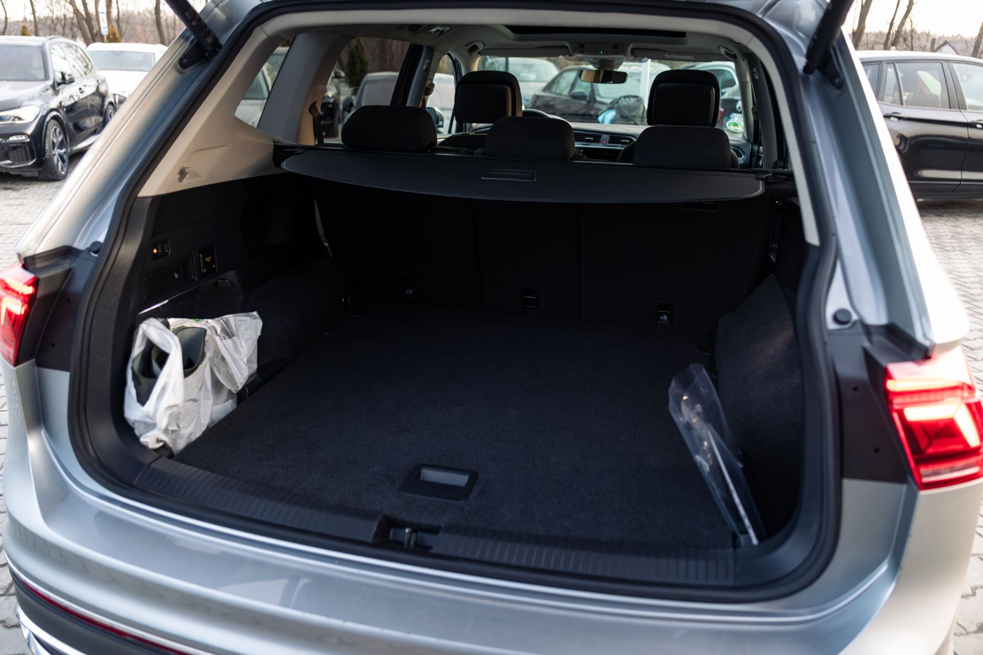 VOLKSWAGEN TIGUAN ALLSPACE thumbnail 17