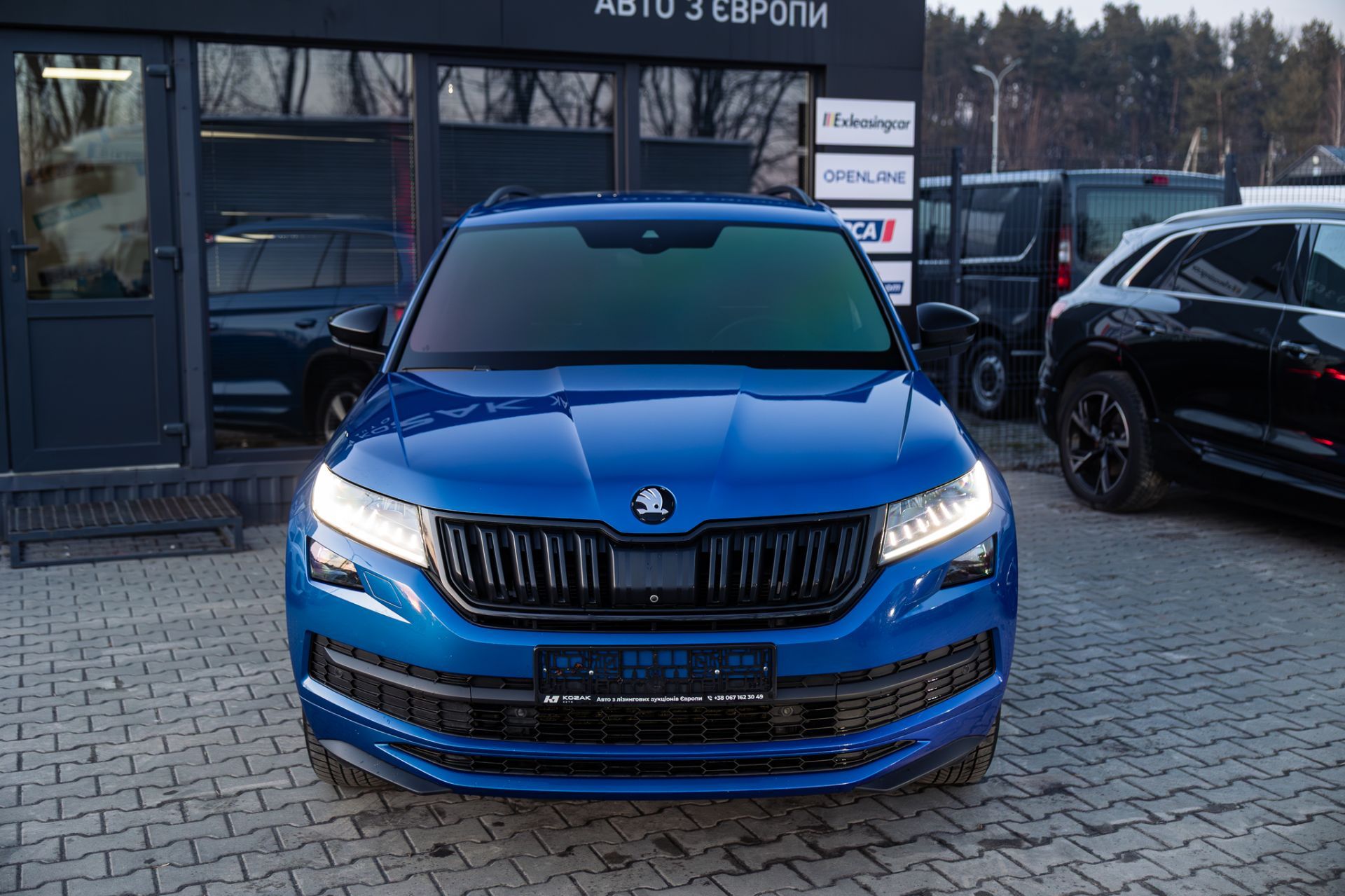 SKODA KODIAQ thumbnail 2
