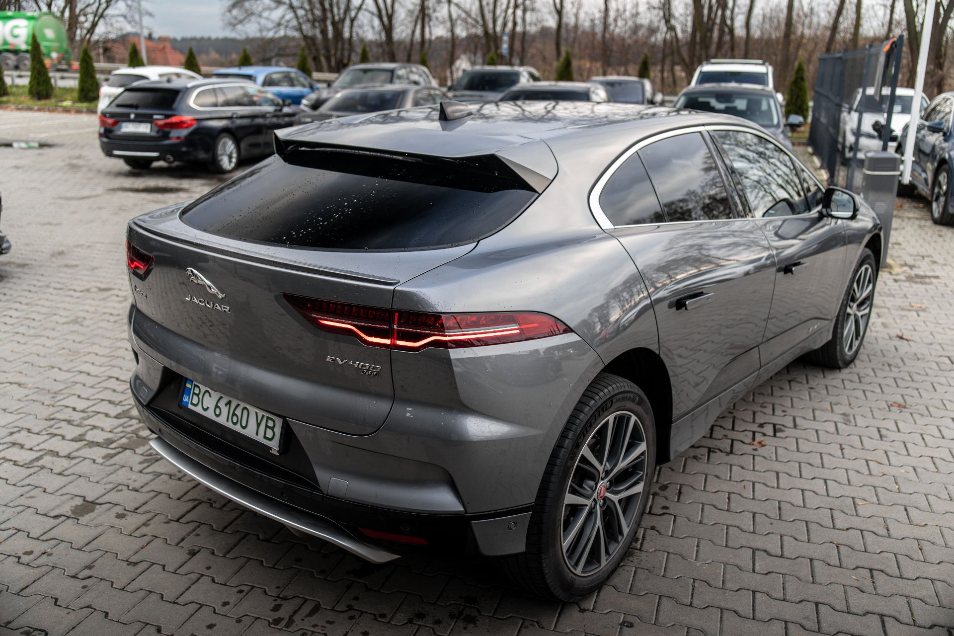 JAGUAR I-PACE thumbnail 13