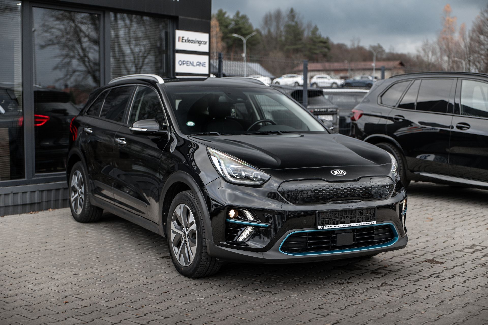 KIA NIRO thumbnail 3