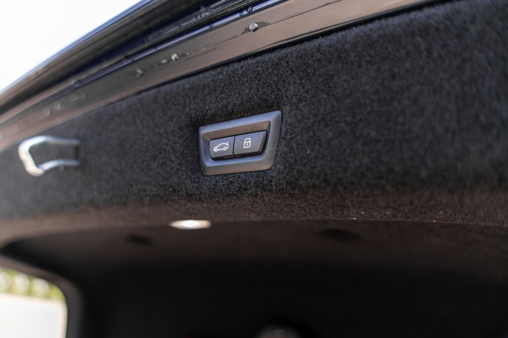 BMW I7  thumbnail 16