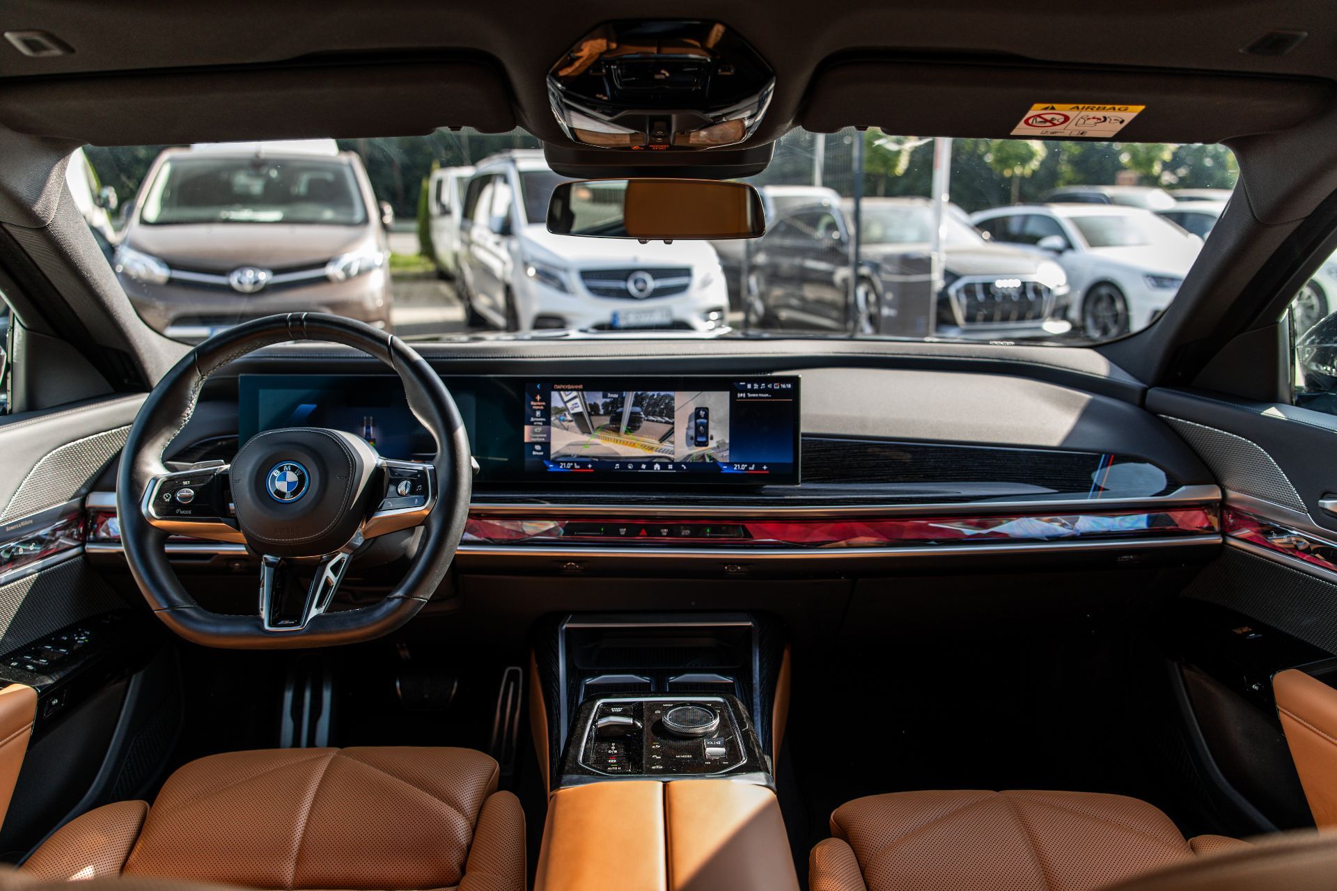BMW I7  thumbnail 6