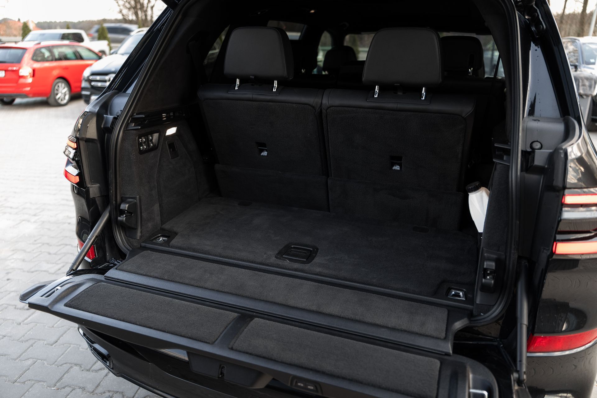 BMW X7 40i xDrive thumbnail 18