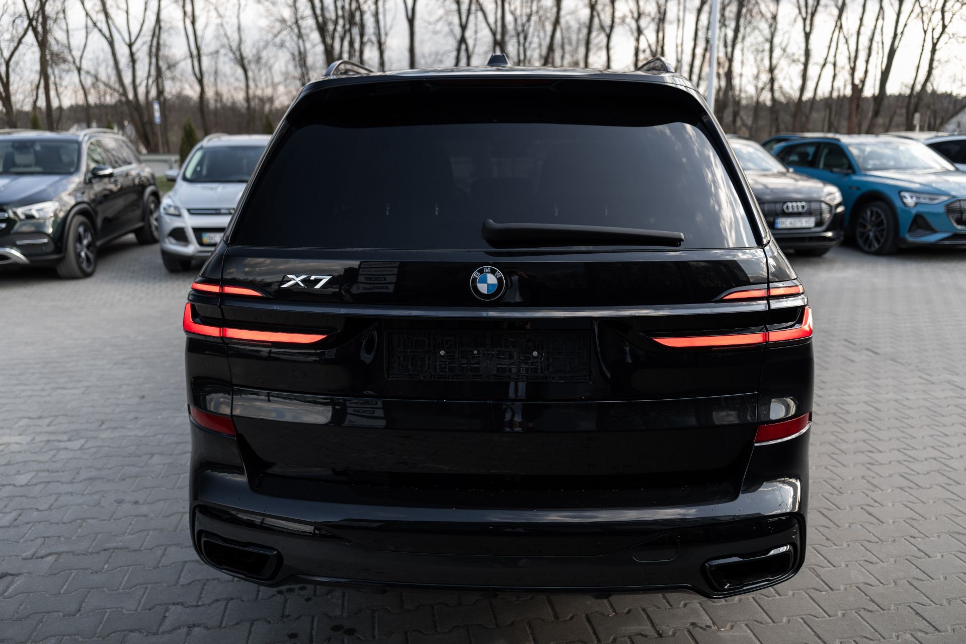 BMW X7 40i xDrive thumbnail 5