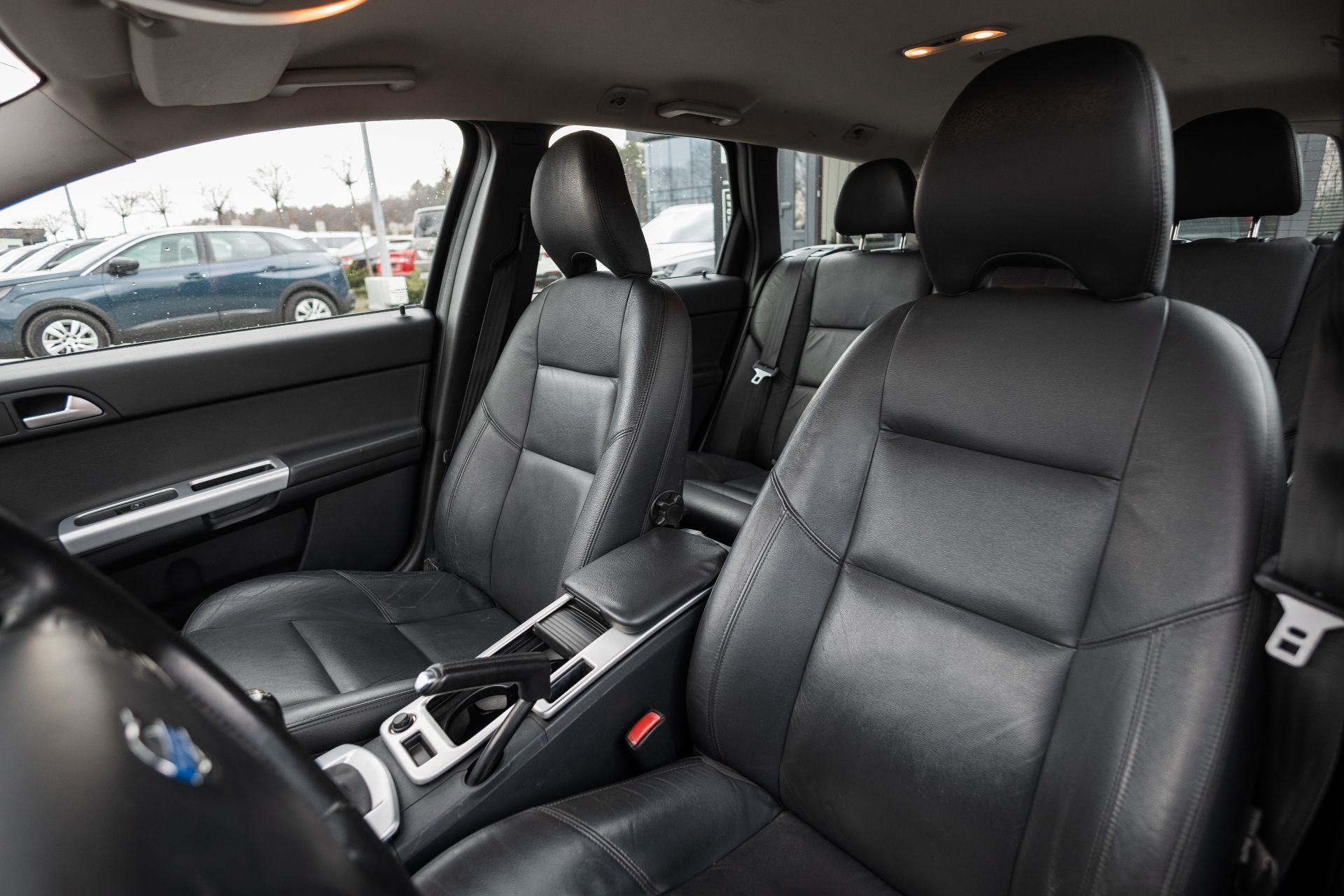 VOLVO V50 thumbnail 10
