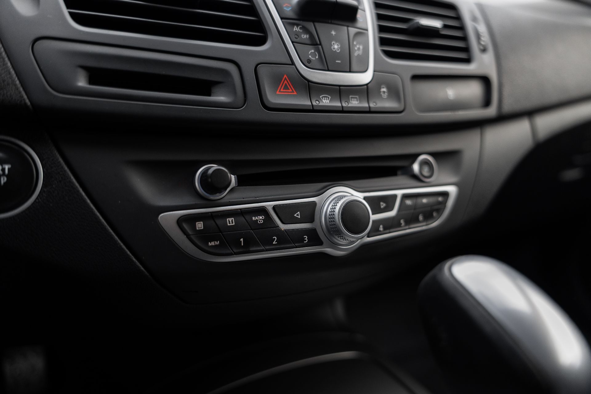 RENAULT LAGUNA GT thumbnail 11