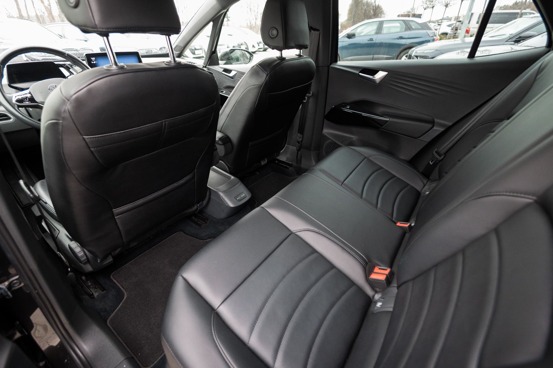 VOLKSWAGEN ID3  thumbnail 11