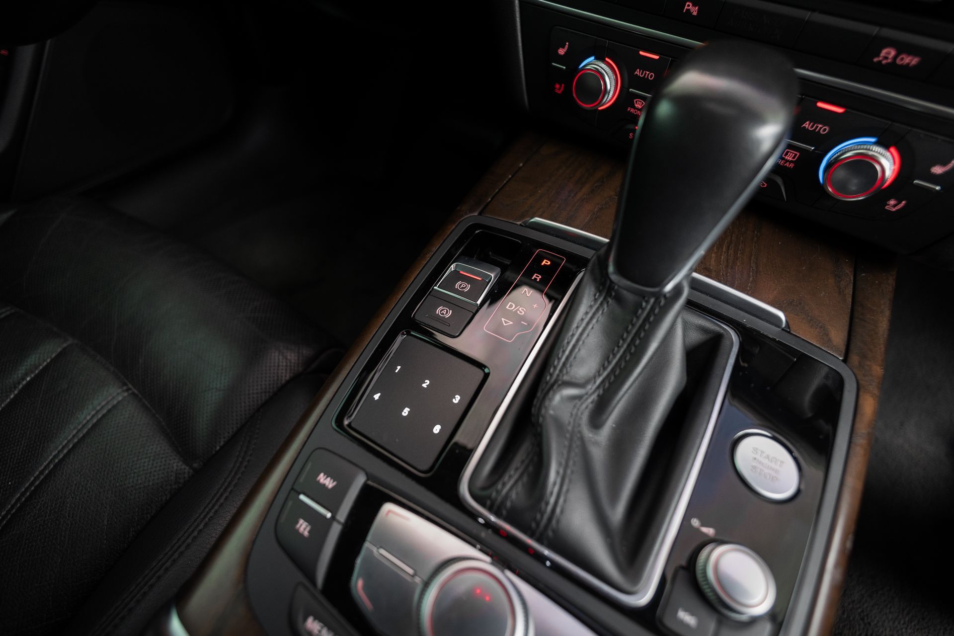 AUDI A6 C7 thumbnail 12