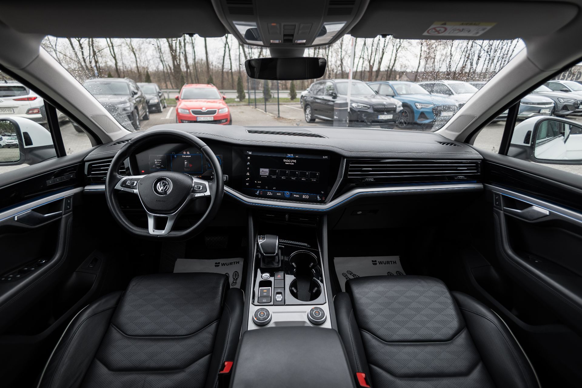 VOLKSWAGEN TOUAREG thumbnail 8