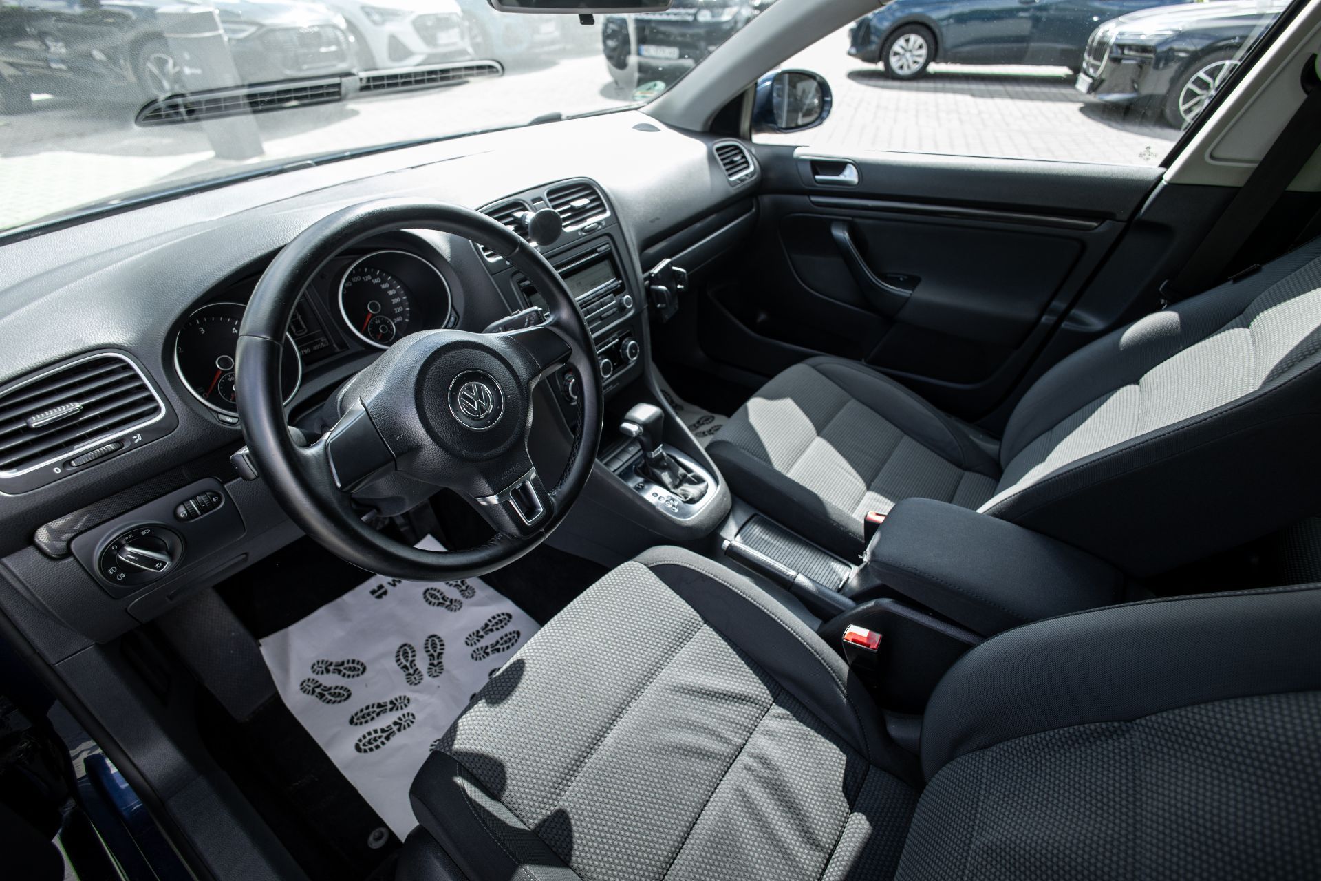 VOLKSWAGEN GOLF 6 thumbnail 4