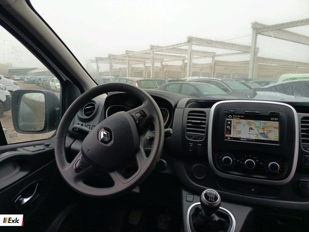 RENAULT TRAFIC L2H1 thumbnail 6
