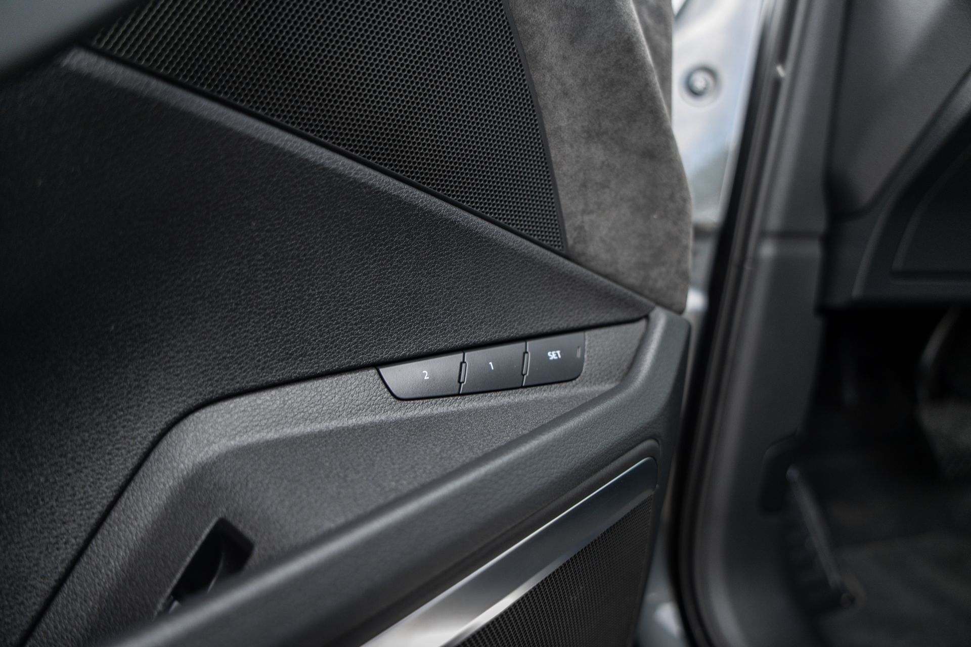 AUDI E-TRON SPORTBACK thumbnail 16